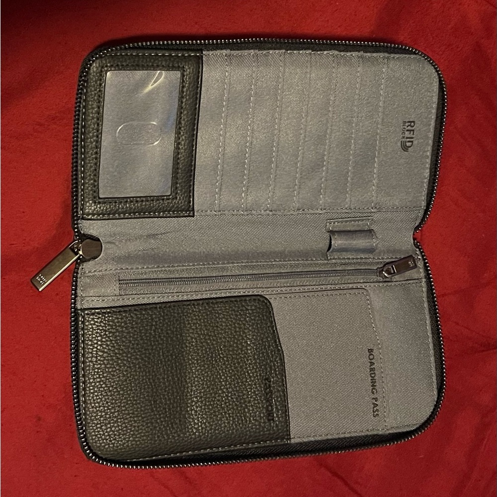 RFID Protection Wallet - Picture 4 of 7